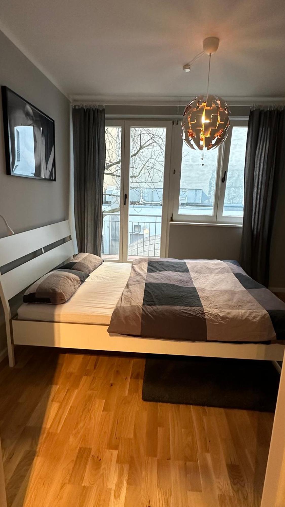 Traumhafte Wohnung Mitten In Charlottenburg Berlin Exterior foto