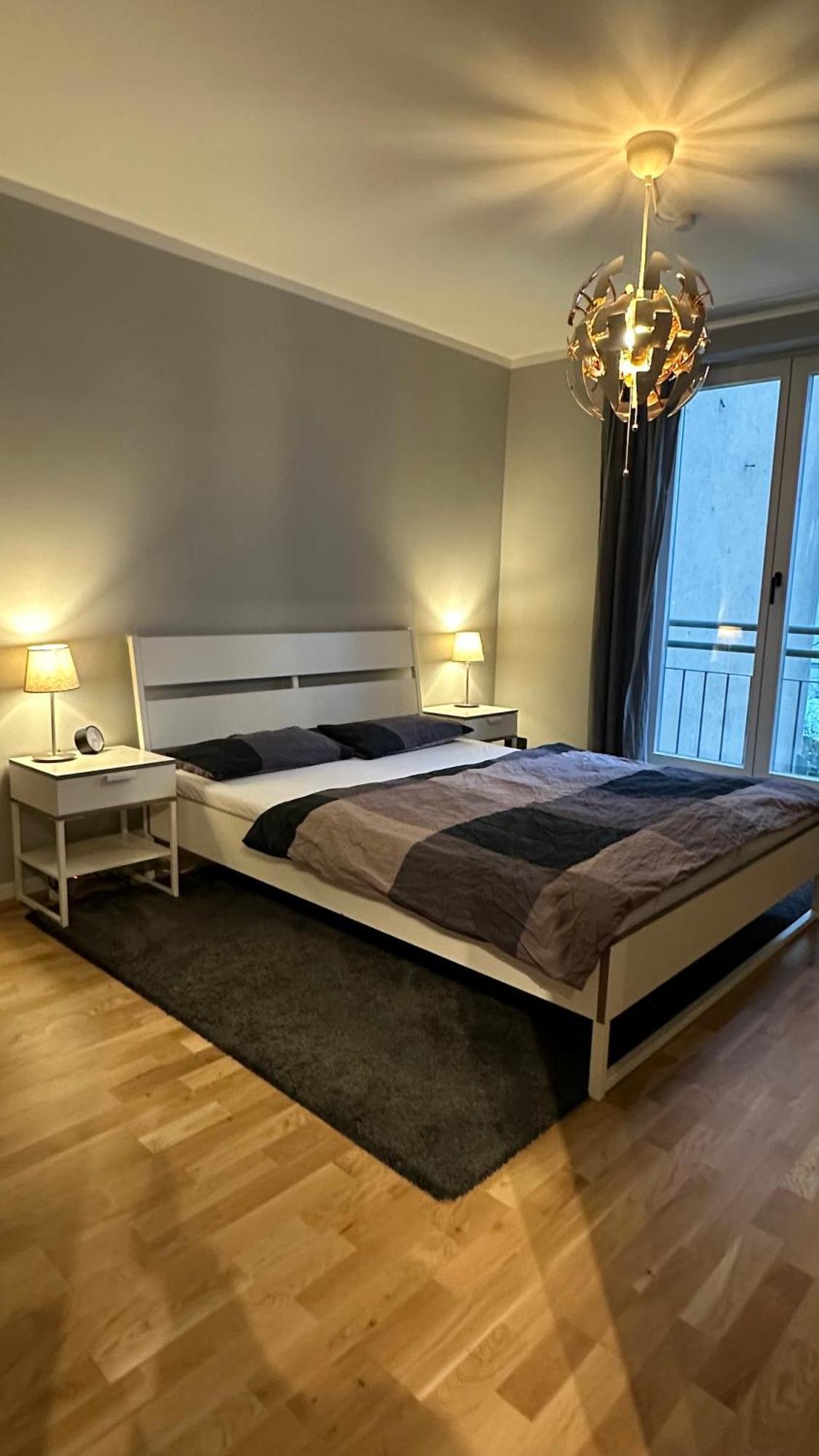 Traumhafte Wohnung Mitten In Charlottenburg Berlin Exterior foto