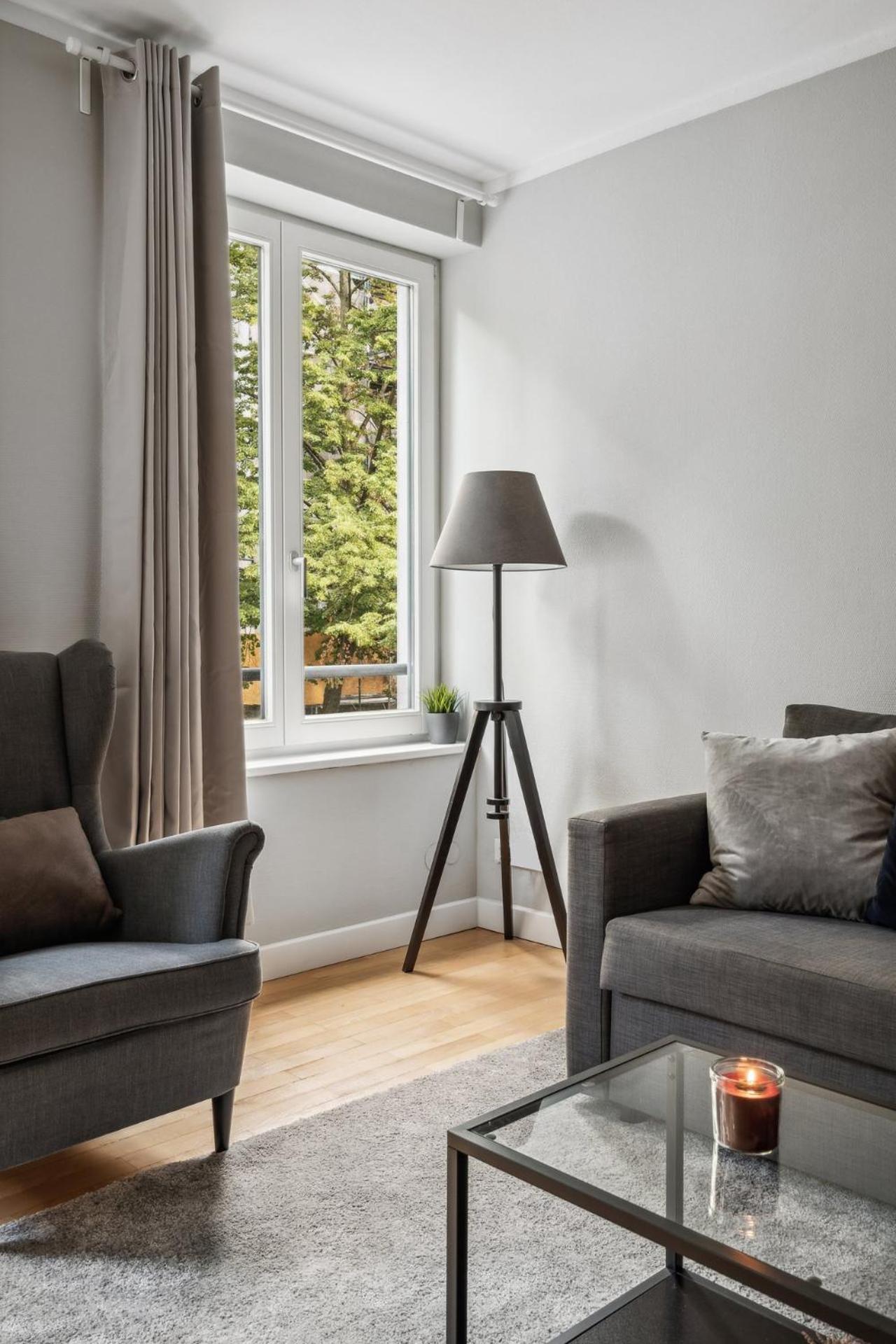 Traumhafte Wohnung Mitten In Charlottenburg Berlin Exterior foto