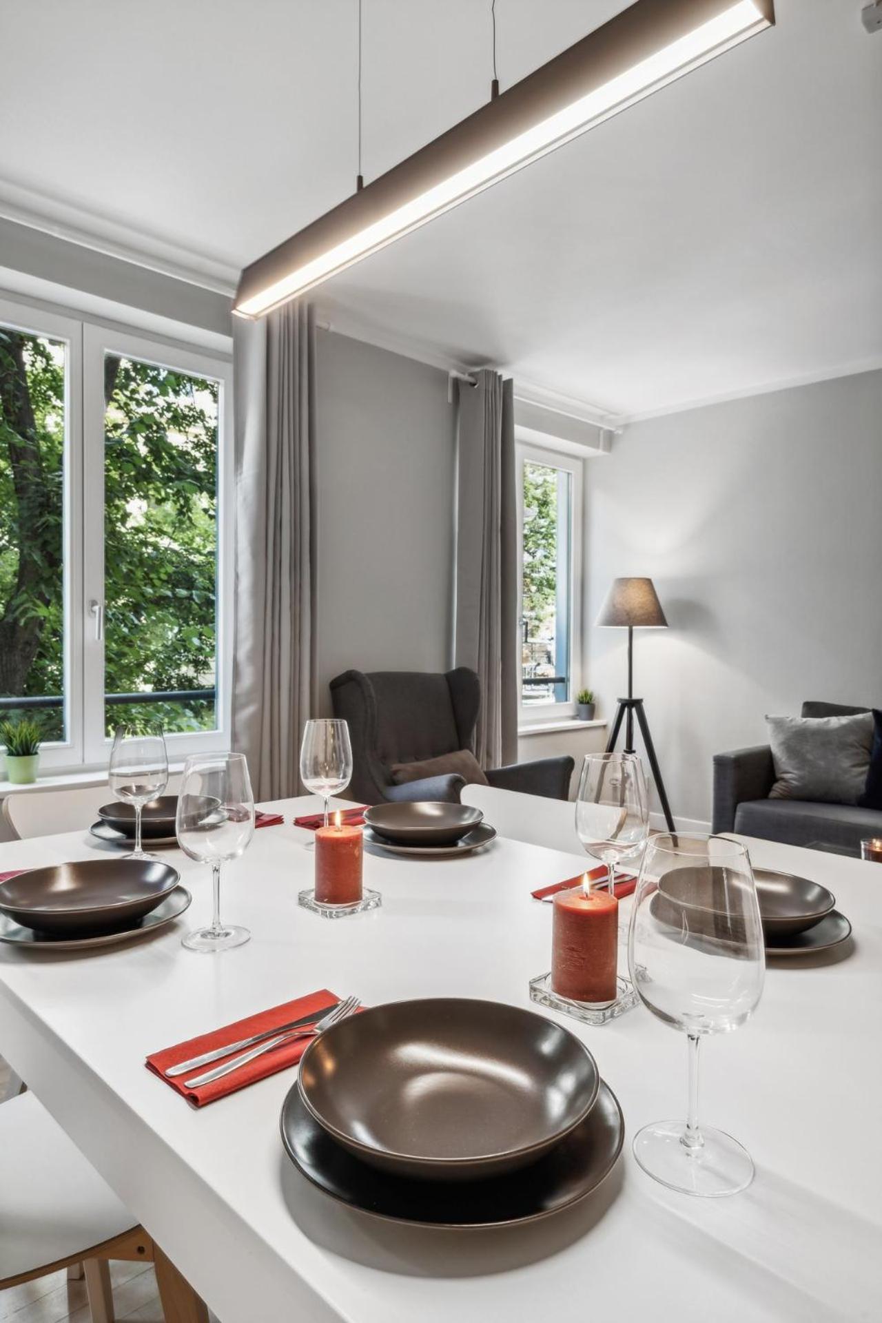 Traumhafte Wohnung Mitten In Charlottenburg Berlin Exterior foto
