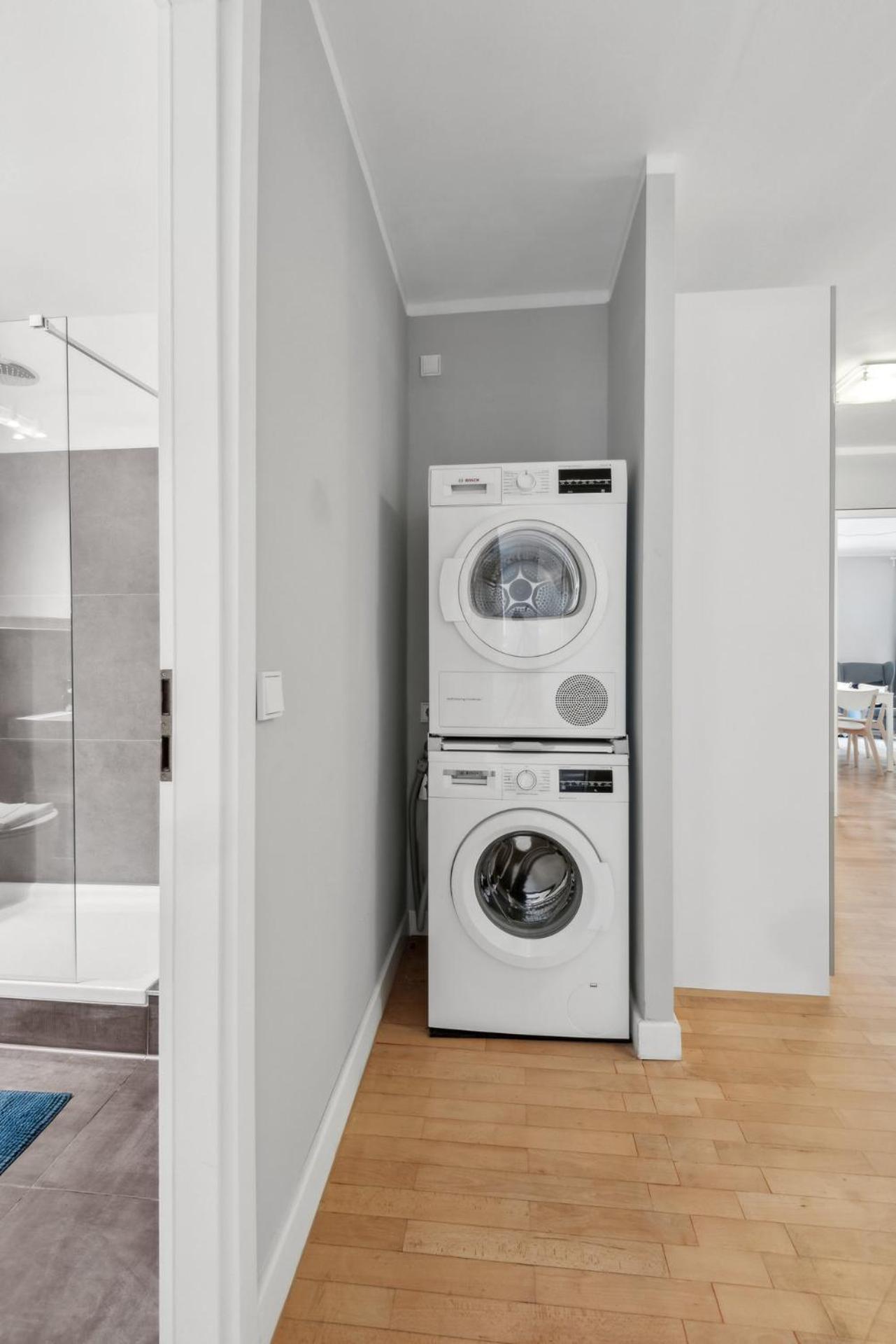 Traumhafte Wohnung Mitten In Charlottenburg Berlin Exterior foto